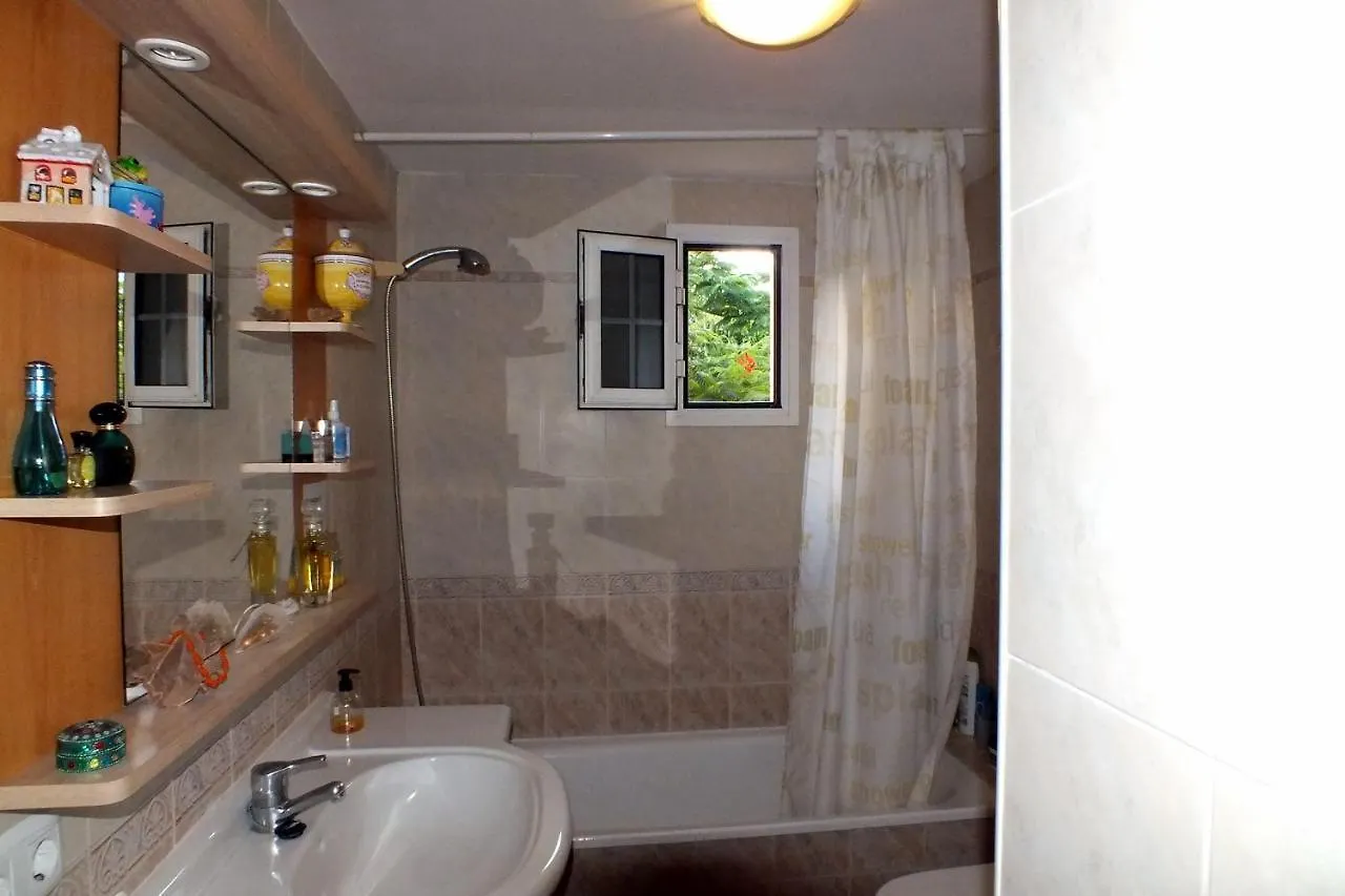 Homestay Casa Nea Apartment El Rosario